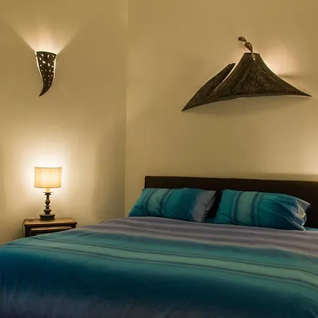 Univercity Bed & Breakfast Neapel