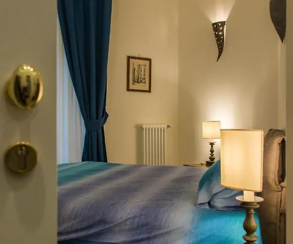 Oda ve Kahvaltı Univercity Napoli